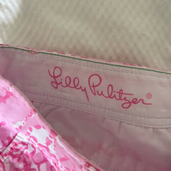 Lilly Pulitzer Pink Floral The Buttercup shorts - Picture 5 of 12